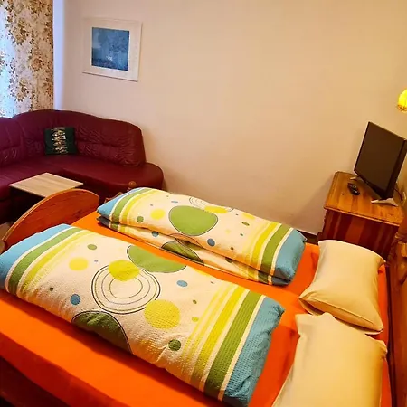 Garni Am Hochwald * ブラウンラーゲ